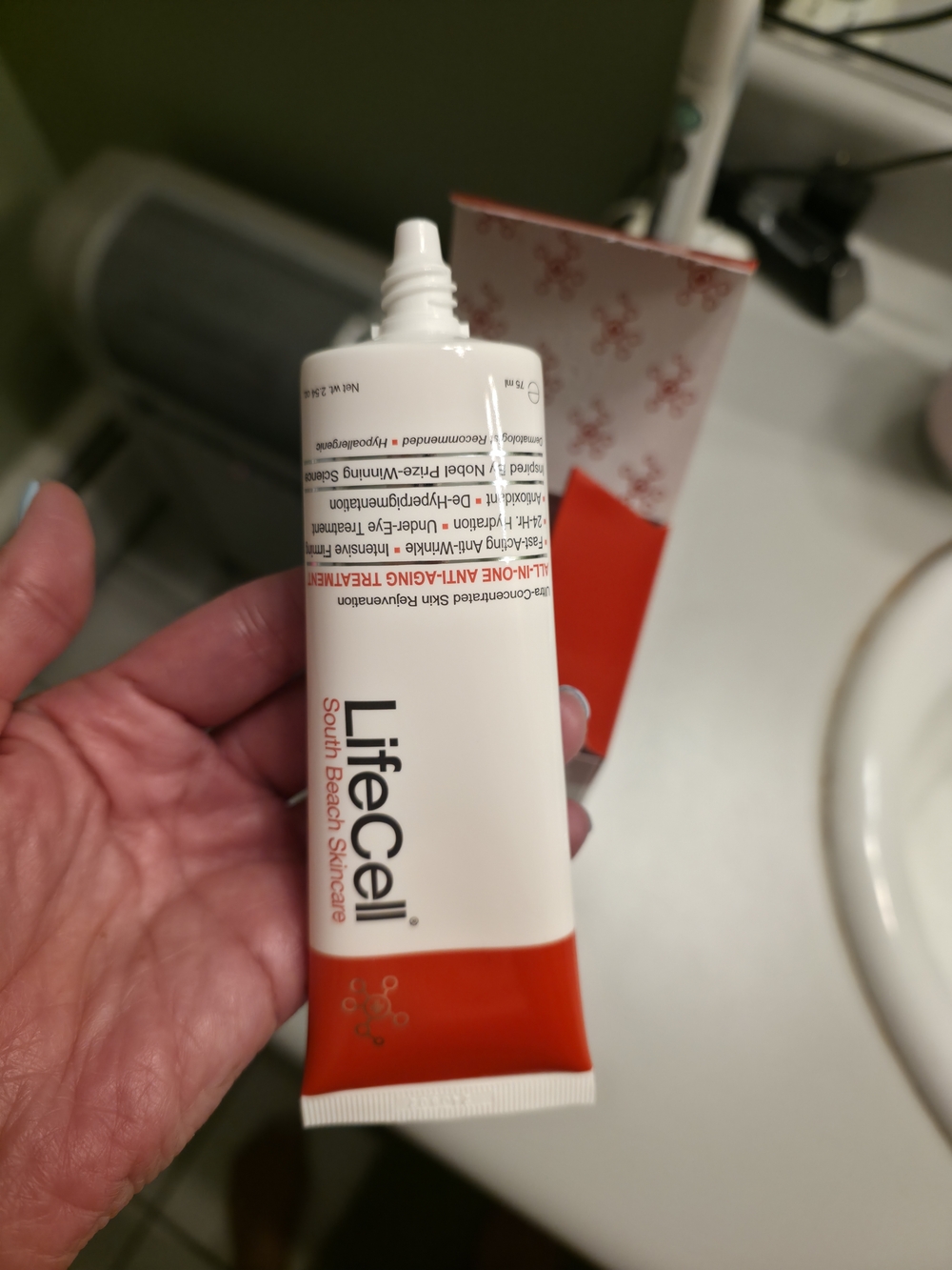 LifeCell All-In-One Anti-Aging Treatment Cream - BRAND NEW - Picture 2 of 5